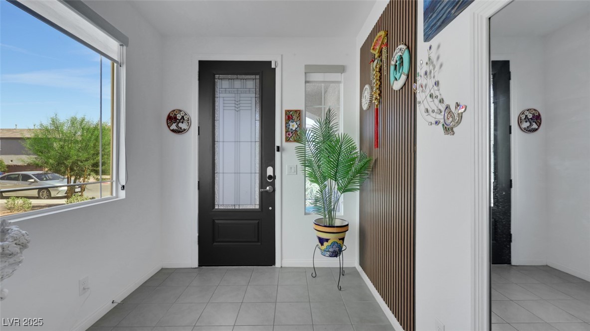 7881 Tyrell Peaks Street