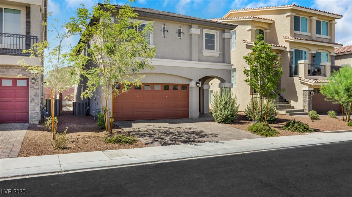 7881 Tyrell Peaks Street