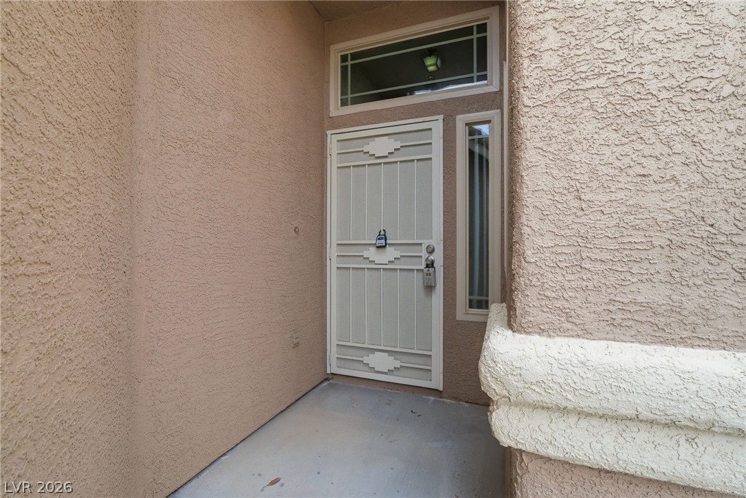 10444 Warwick Falls Court