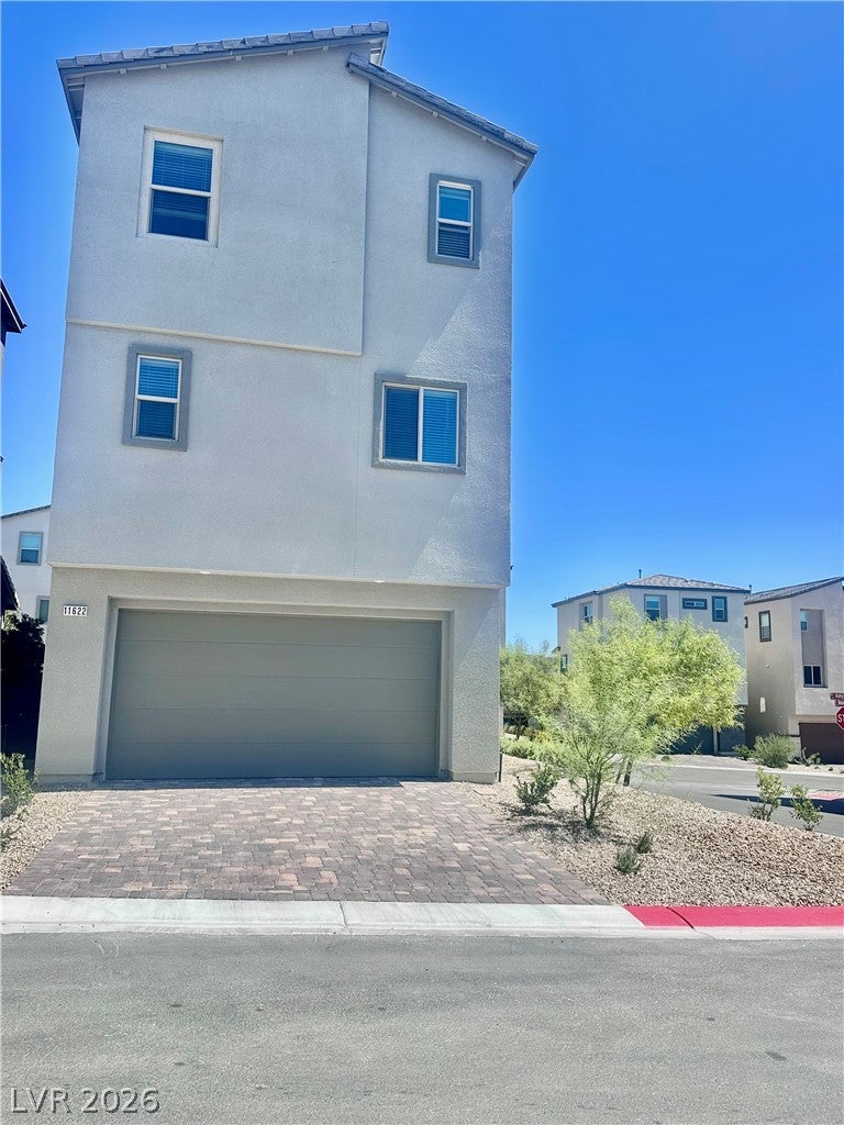 11622 Gambels Quail Avenue