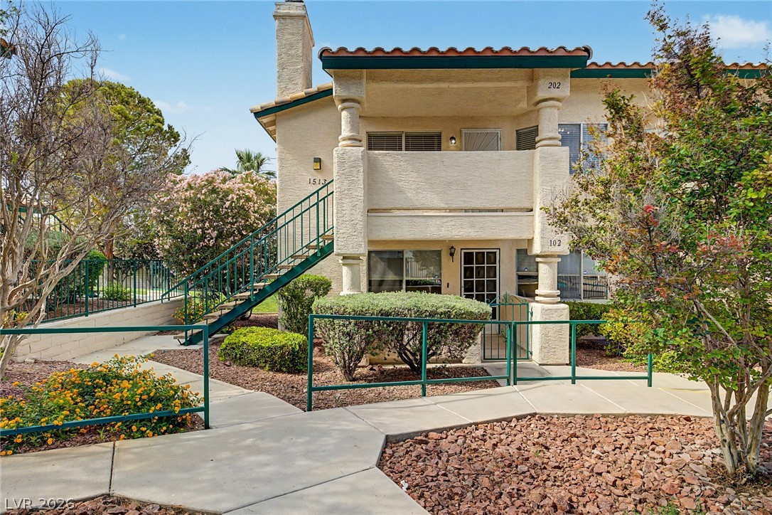 1513 Cedar Rock Lane 202