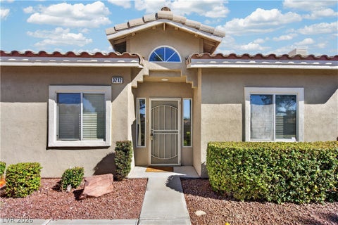 Townhouse For Sale - 3212 Mystic Ridge Court<br/> Clark County, Las Vegas, NV 89129