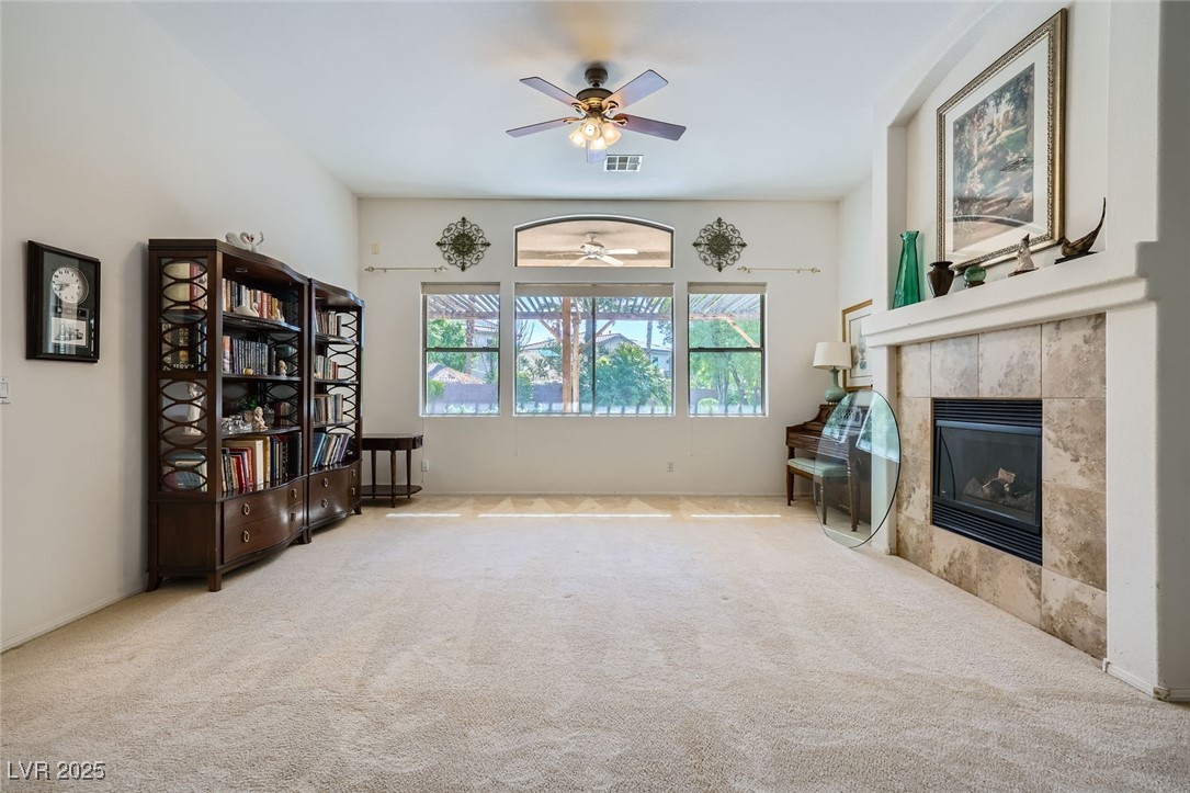 8840 Arroyo Azul Street, Las Vegas, Nevada image 6