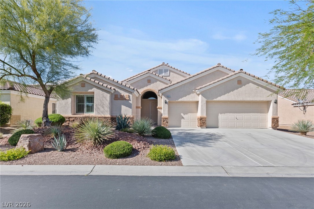 6414 White Tiger Court