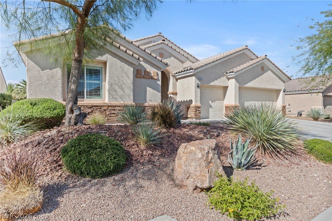 6414 White Tiger Court