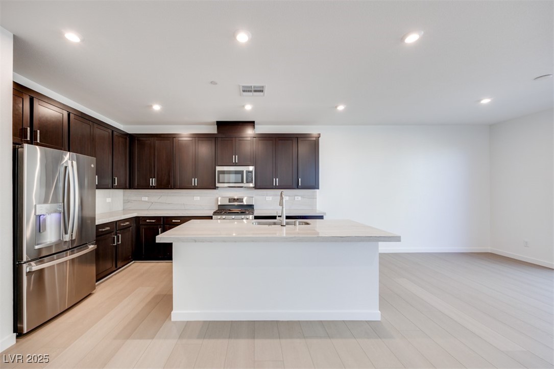 3356 Via Tizzoni Street, Henderson, Nevada image 9