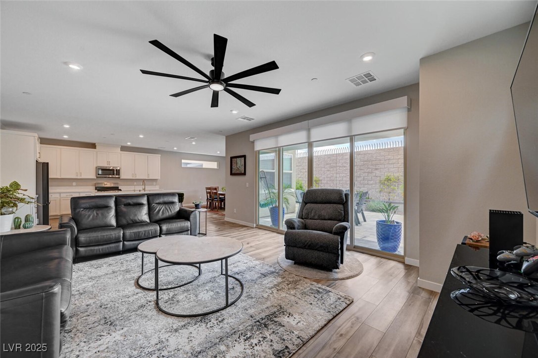 2651 Deep Canyon Street, Henderson, Nevada image 15