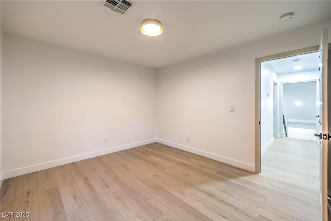 7616 Gossamer Wind Street, Las Vegas, Nevada image 33