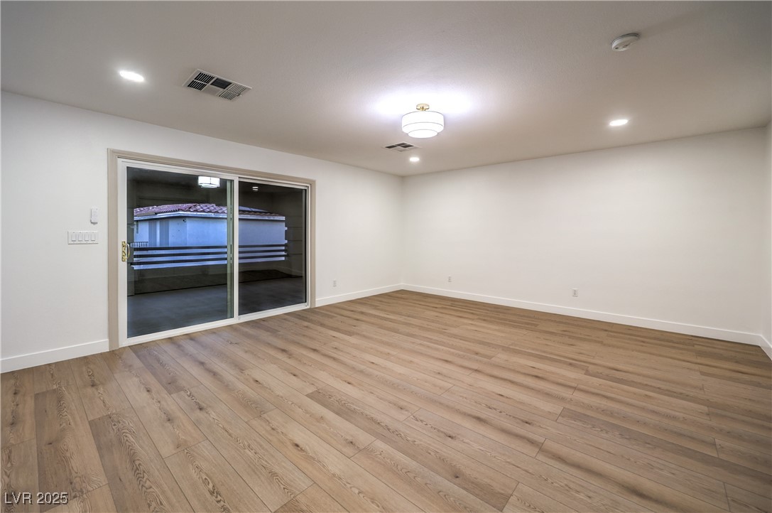 7616 Gossamer Wind Street, Las Vegas, Nevada image 26
