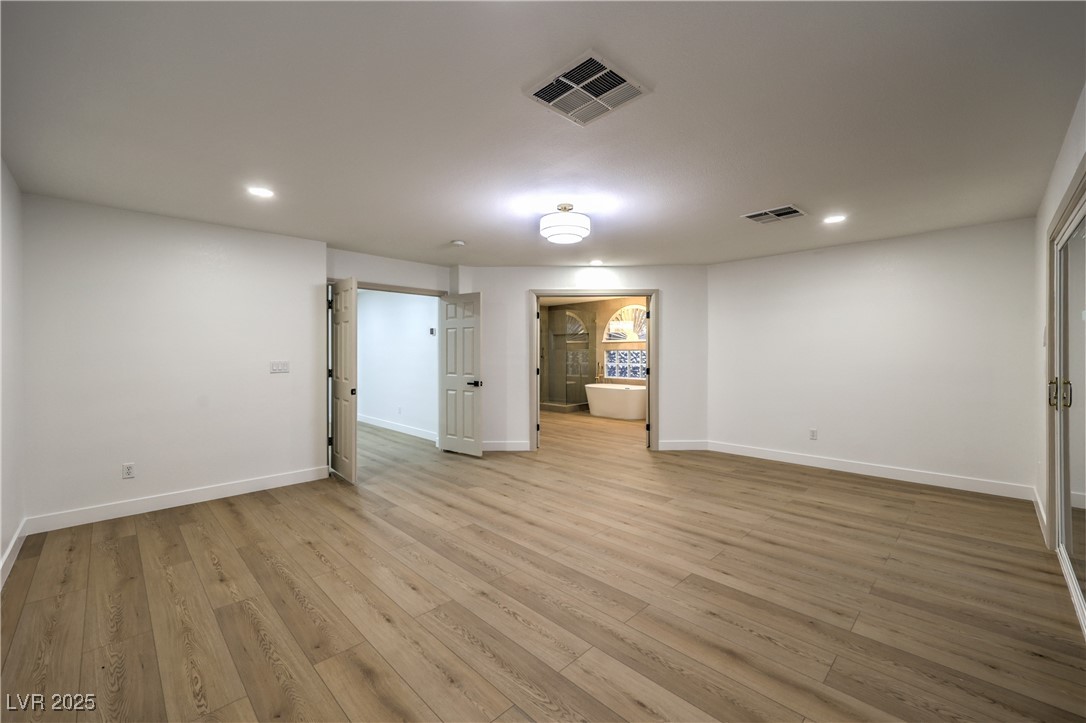 7616 Gossamer Wind Street, Las Vegas, Nevada image 28