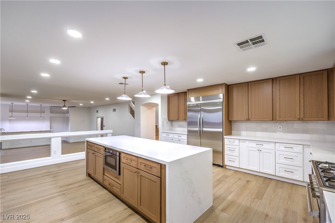 7616 Gossamer Wind Street, Las Vegas, Nevada image 11