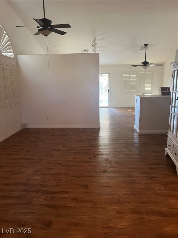 821 Seco Verde Avenue