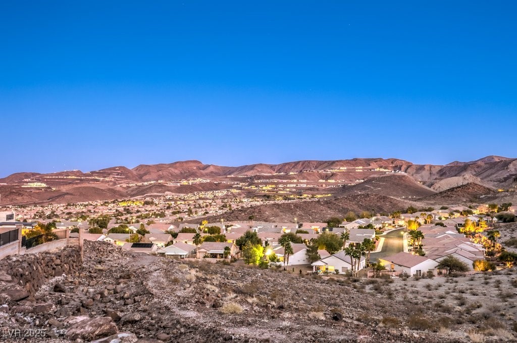 695 Daylight Ridge Court, Henderson, Nevada image 37