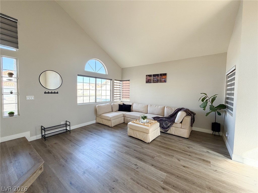 2305 Hedgewood Drive