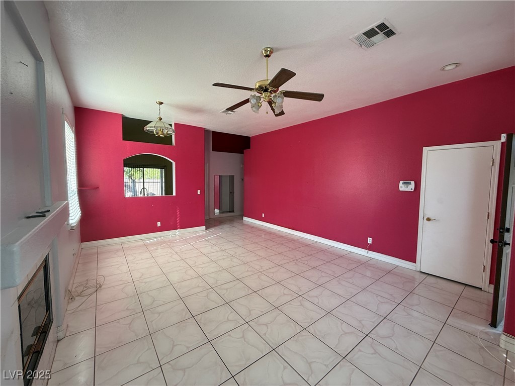 8104 Kempston Court