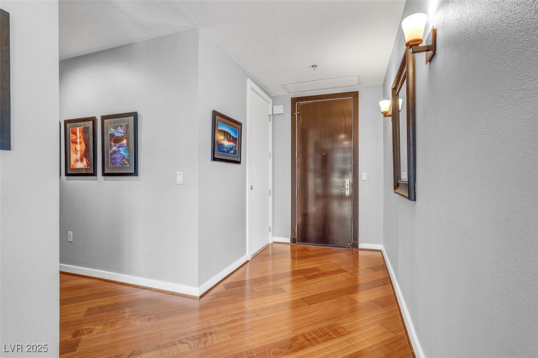 4525 Dean Martin Drive 2506