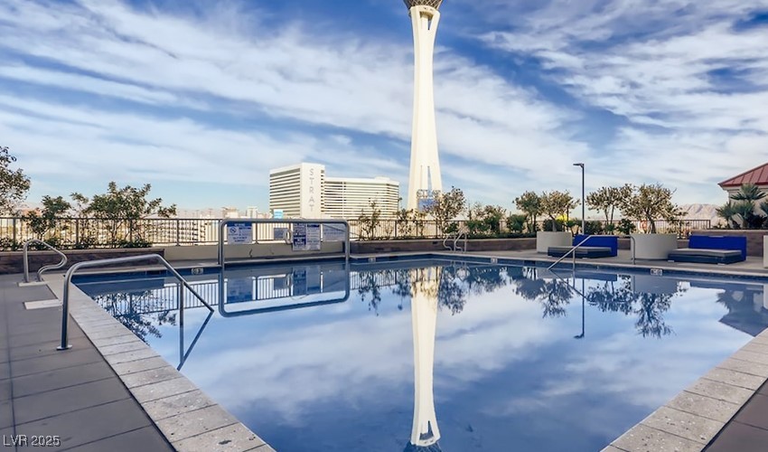 200 W Sahara Avenue 1703