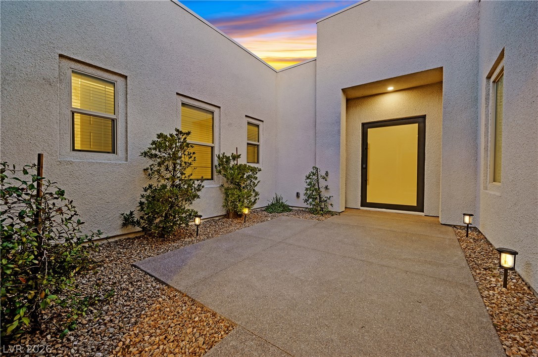 472 Sand Dune Arch Street