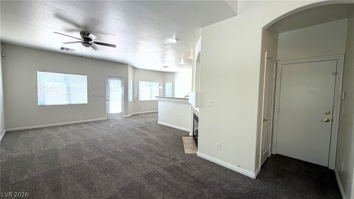 8493 Gardena Hills Avenue