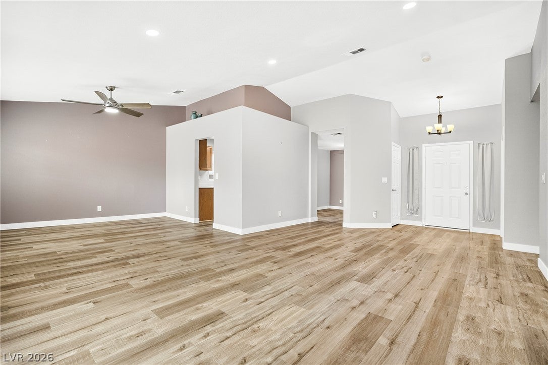 2803 Camelback Lane