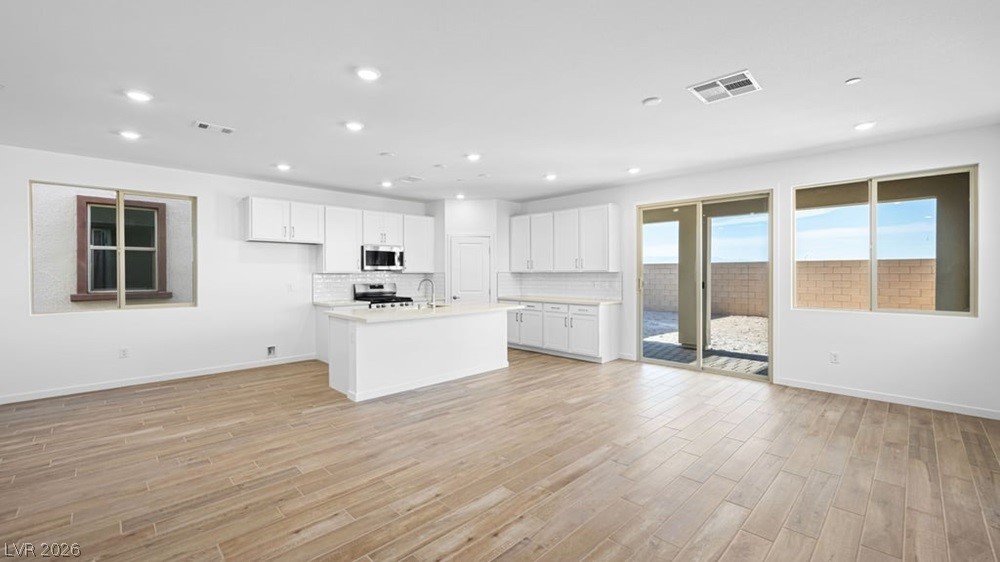 657 Semitone Lane