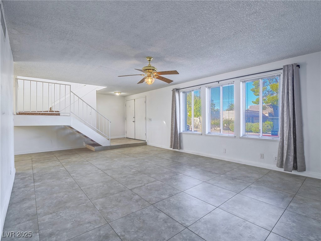 3251 Southridge Avenue