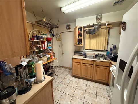 1636 J Street Las Vegas NV 89106