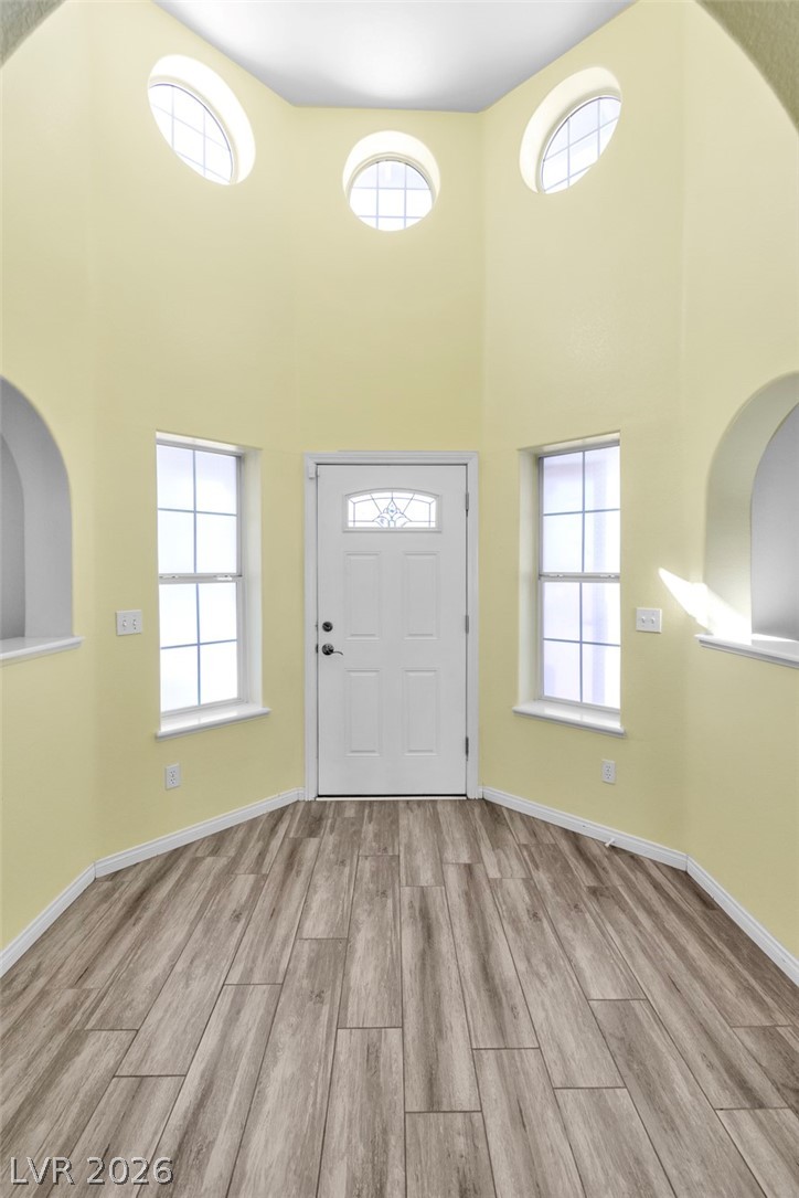 3245 W Landberg Avenue