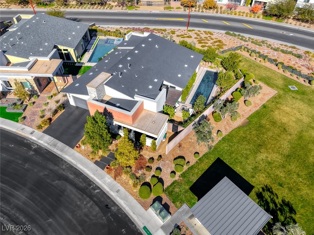 2216 Sky Pointe Ridge Drive