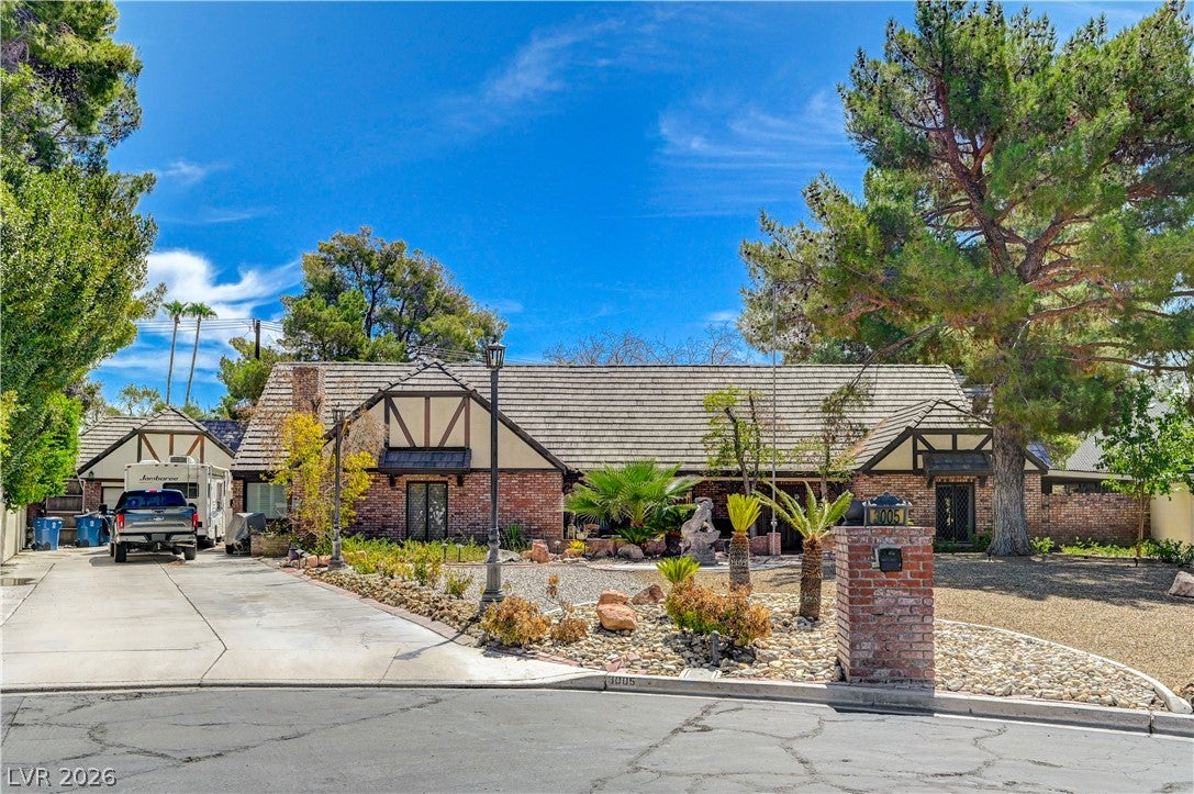 3005 Campbell Circle