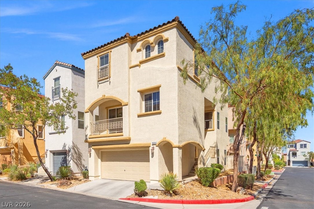 9520 Color Rock Court