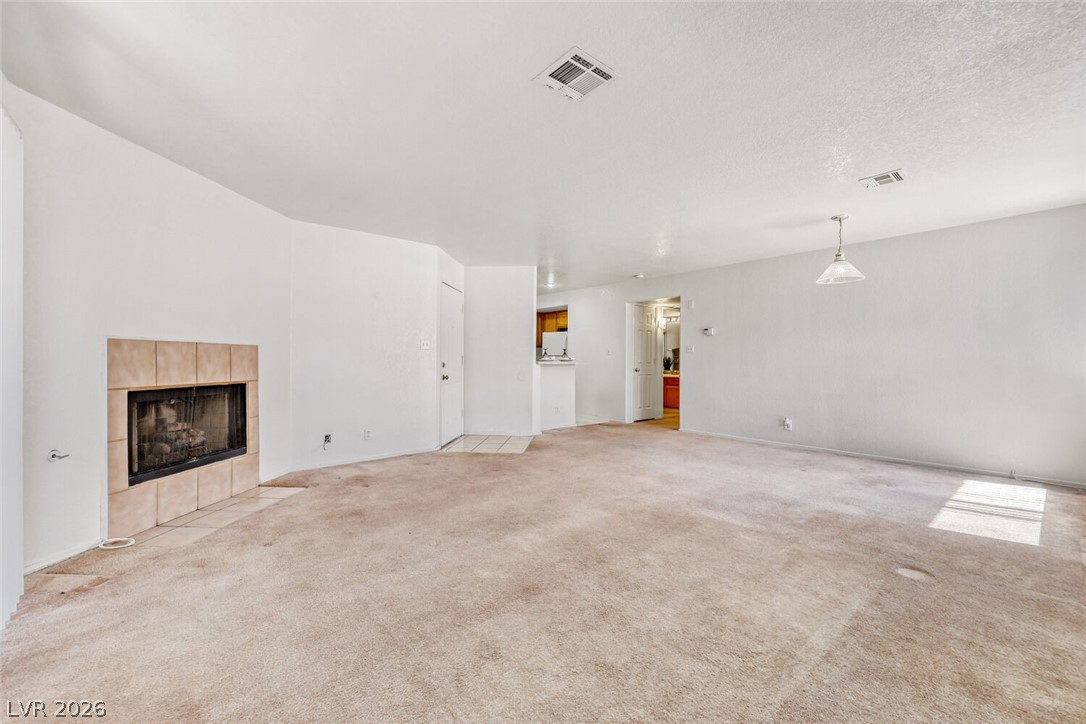 5022 S Rainbow Boulevard 105