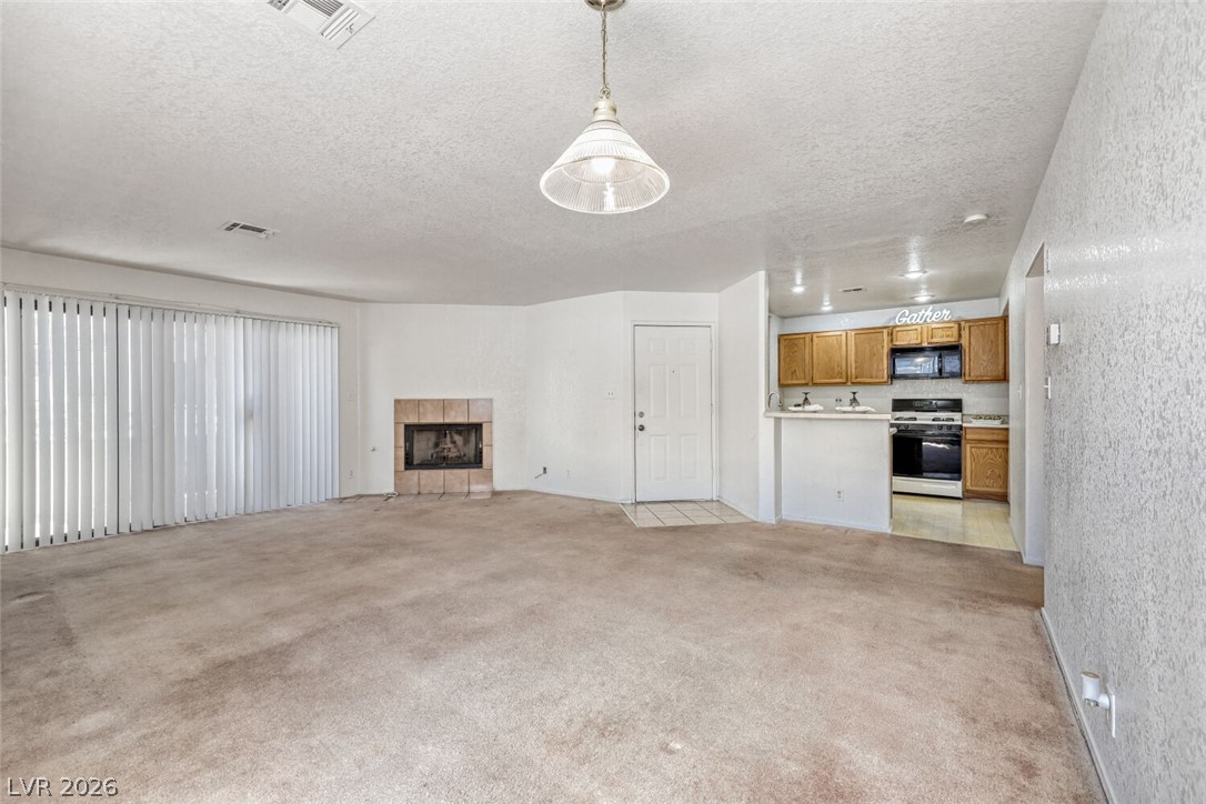 5022 S Rainbow Boulevard 105