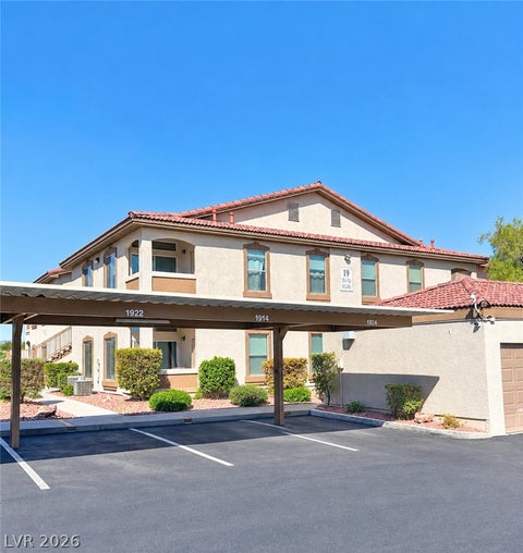 Homes For Rent - 2305 W Horizon Ridge Parkway #1924<br/> Henderson, NV 89052
