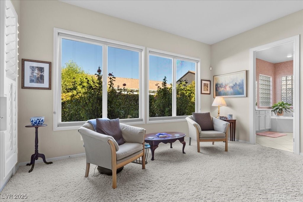 Henderson, Nevada 89044, United States, 2 Bedrooms Bedrooms, ,3 BathroomsBathrooms,Residential,Active,230899