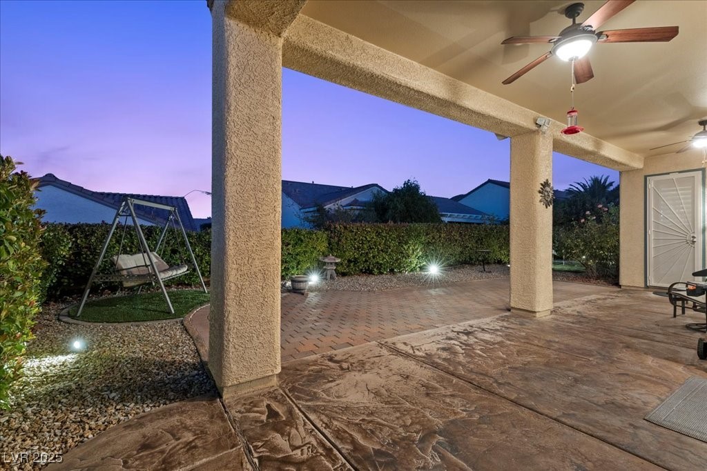 Henderson, Nevada 89044, United States, 2 Bedrooms Bedrooms, ,3 BathroomsBathrooms,Residential,Active,230899