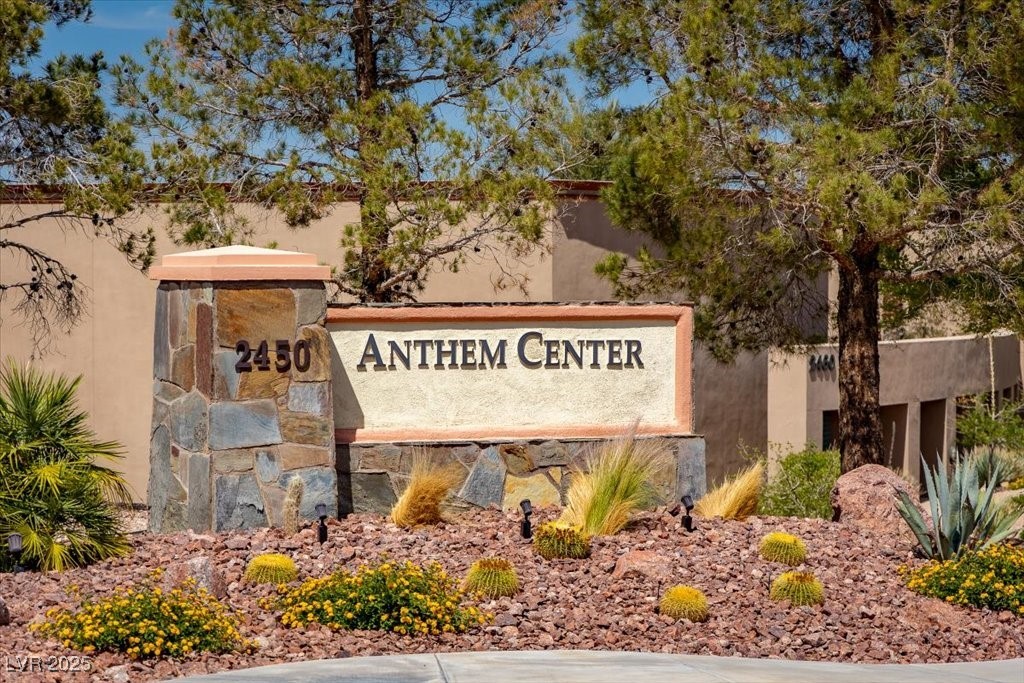 Henderson, Nevada 89044, United States, 2 Bedrooms Bedrooms, ,3 BathroomsBathrooms,Residential,Active,230899