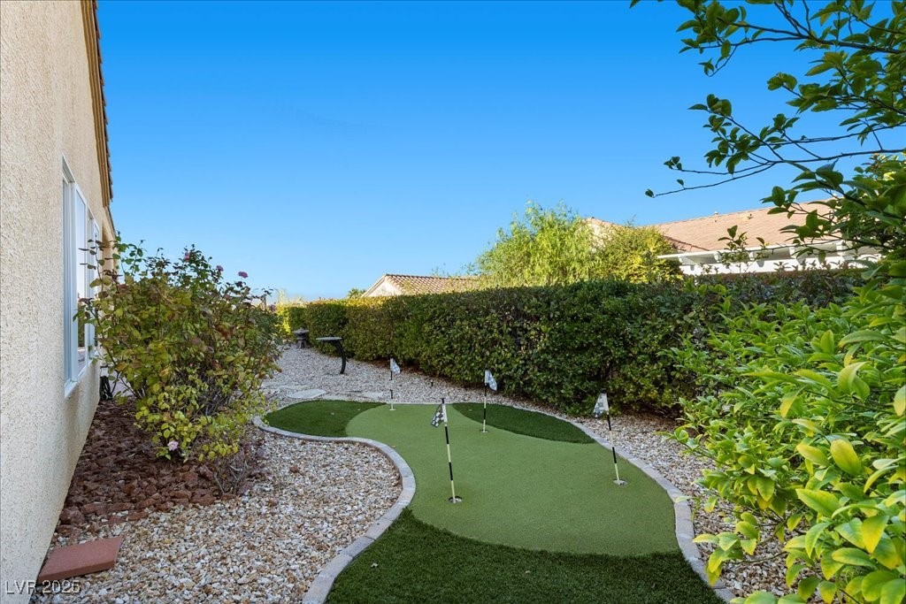 Henderson, Nevada 89044, United States, 2 Bedrooms Bedrooms, ,3 BathroomsBathrooms,Residential,Active,230899