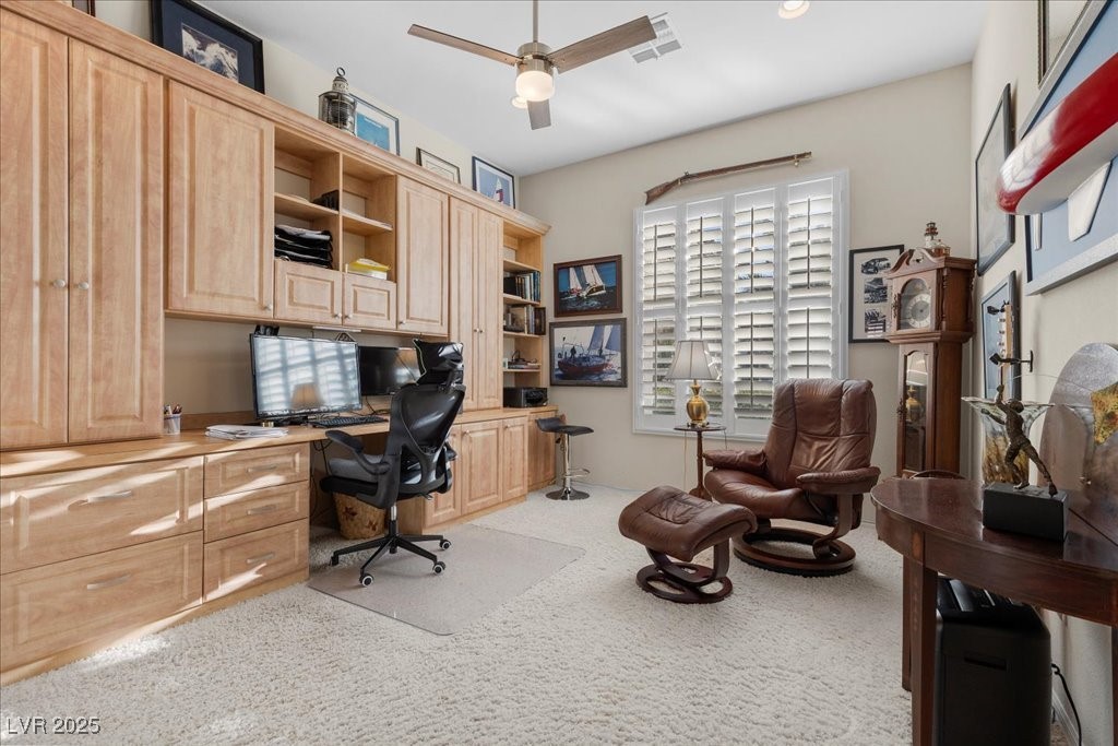 Henderson, Nevada 89044, United States, 2 Bedrooms Bedrooms, ,3 BathroomsBathrooms,Residential,Active,230899