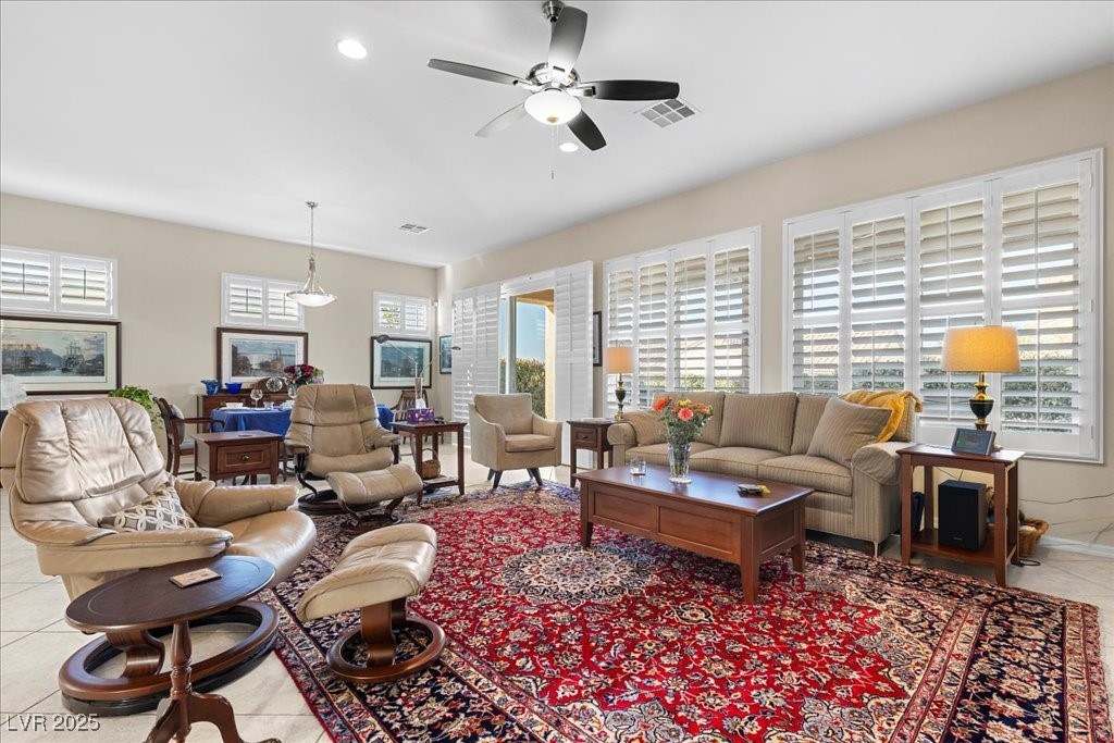 Henderson, Nevada 89044, United States, 2 Bedrooms Bedrooms, ,3 BathroomsBathrooms,Residential,Active,230899