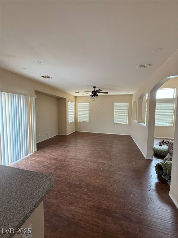16 Goldleaf Falls Avenue, North Las Vegas, Nevada image 3
