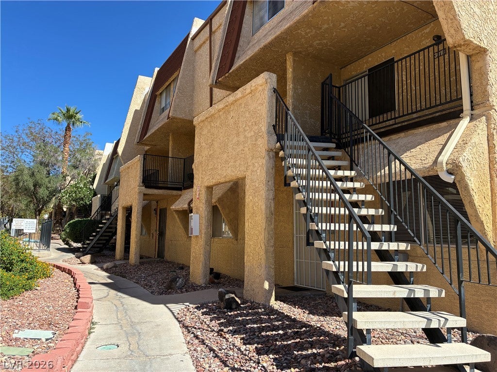 1303 Darlene Way 302A