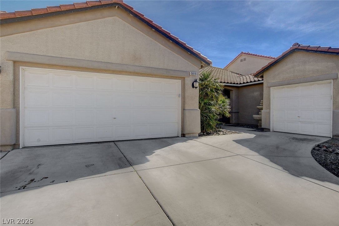 5819 Toofer Winds Court