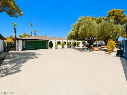 Photo of 2929 El Camino Road, Las Vegas, NV 89146 (MLS # 2804996)