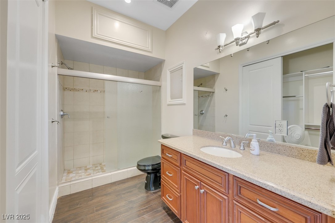 Las Vegas, Nevada 89118, United States, 6 Bedrooms Bedrooms, ,4 BathroomsBathrooms,Residential,Active,256393