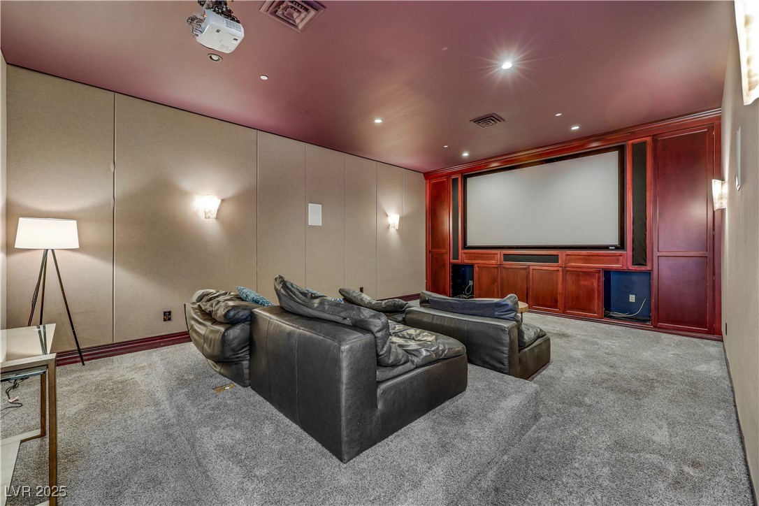 Las Vegas, Nevada 89118, United States, 6 Bedrooms Bedrooms, ,4 BathroomsBathrooms,Residential,Active,256393