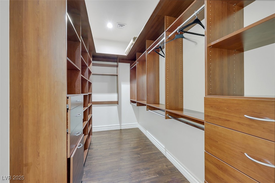 Las Vegas, Nevada 89118, United States, 6 Bedrooms Bedrooms, ,4 BathroomsBathrooms,Residential,Active,256393