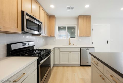 243 Kirk Avenue Henderson NV 89015