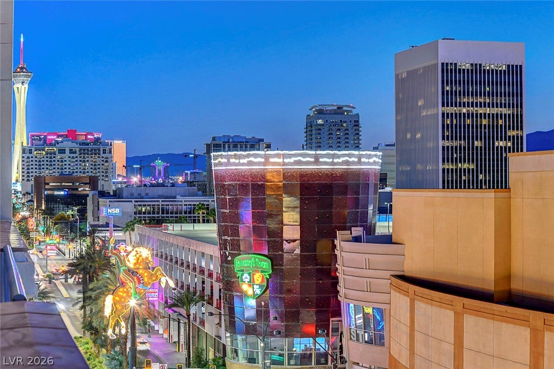 150 N LAS VEGAS Boulevard 804