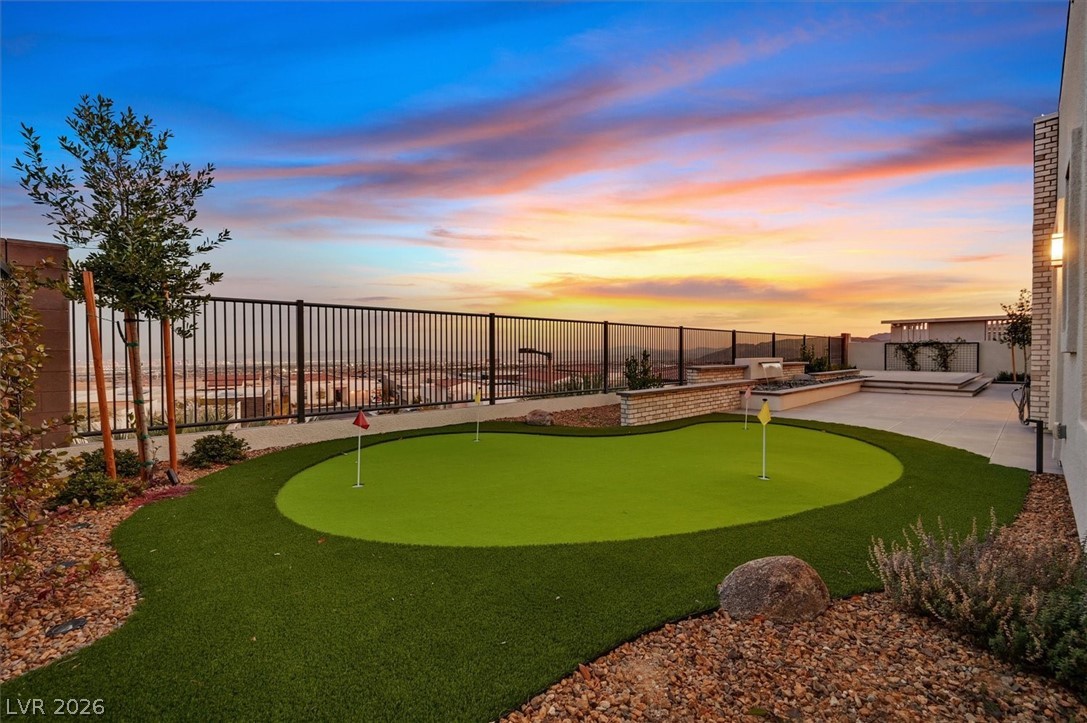 472 Sand Dune Arch Street